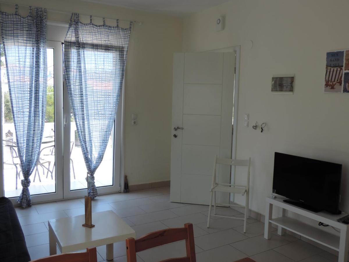 Fotis Apartments Skala Neon Kydonion Dış mekan fotoğraf
